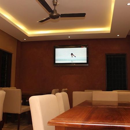Moffat Court Boutique Hotel Момбаса Екстер'єр фото