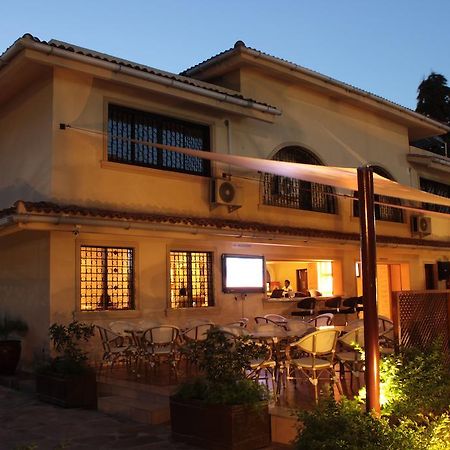 Moffat Court Boutique Hotel Момбаса Екстер'єр фото
