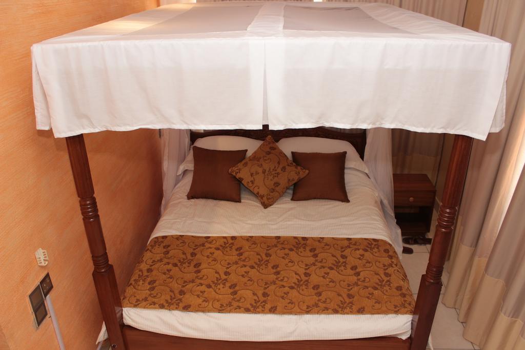 Moffat Court Boutique Hotel Момбаса Екстер'єр фото